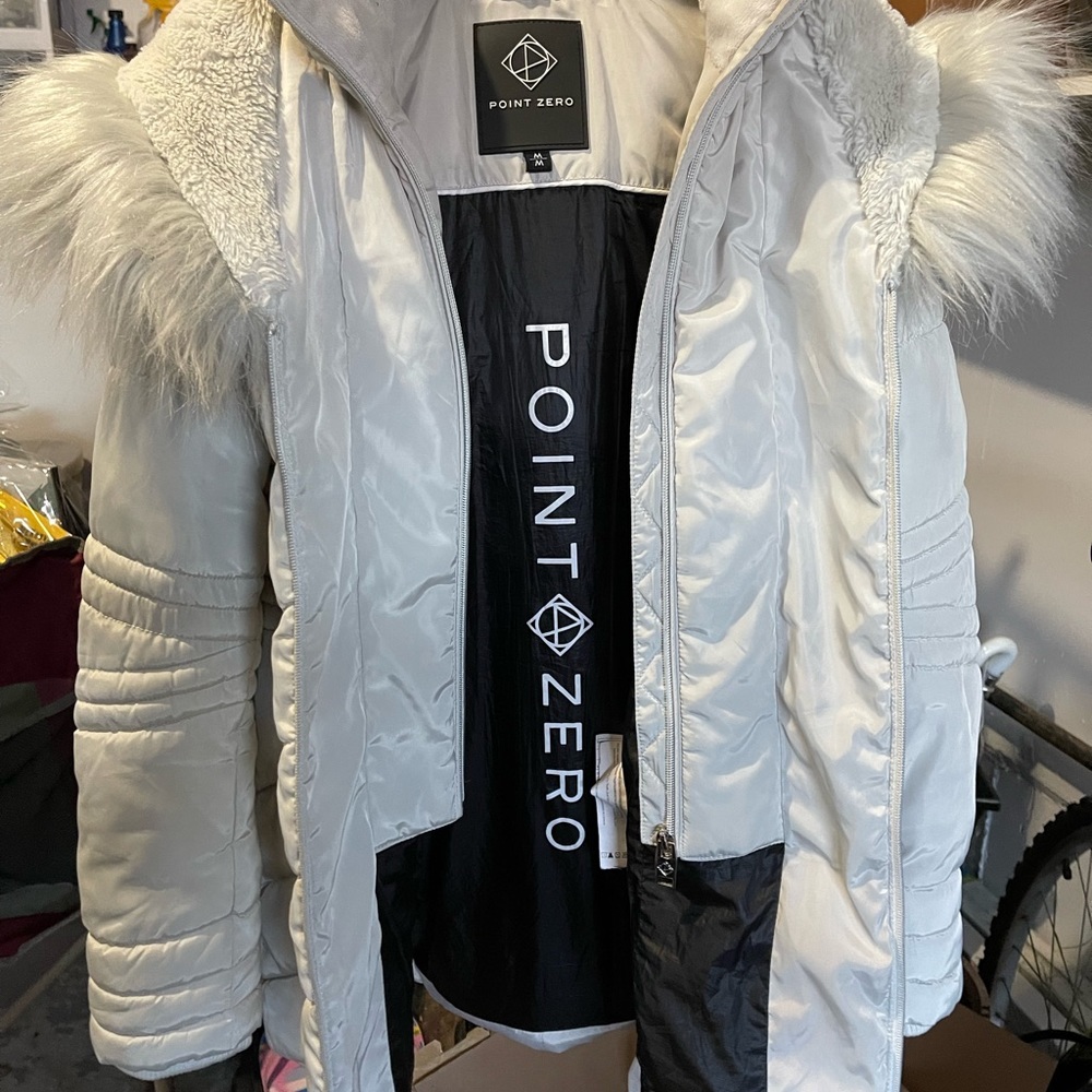 Point Zero coat - Picture 4 of 5